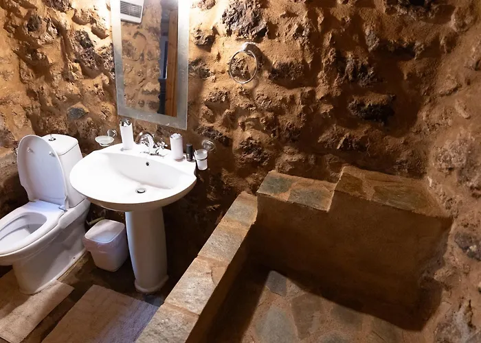 Vasiliki Cozy & Modern House View *